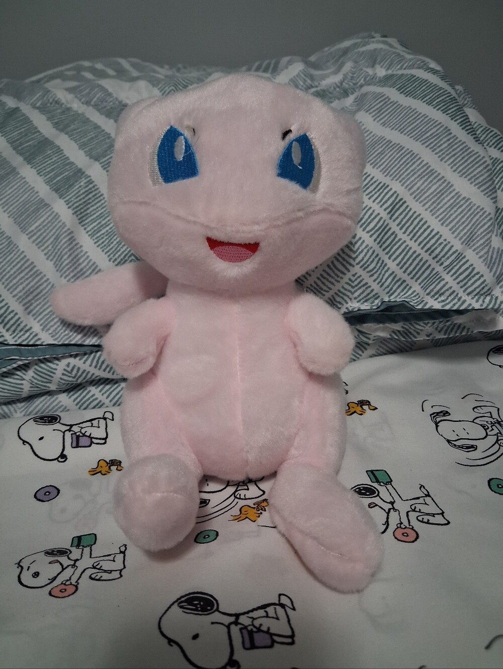 Nintendo Pokemon Mew Plush Stuffed Toy
